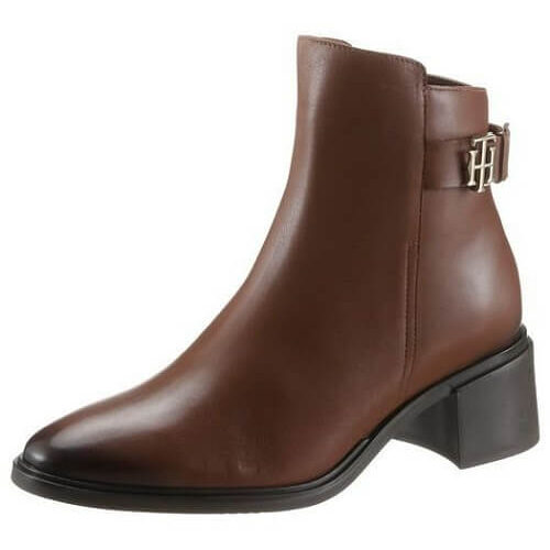 Poolsaapad firmalt Tommy Hilfiger*