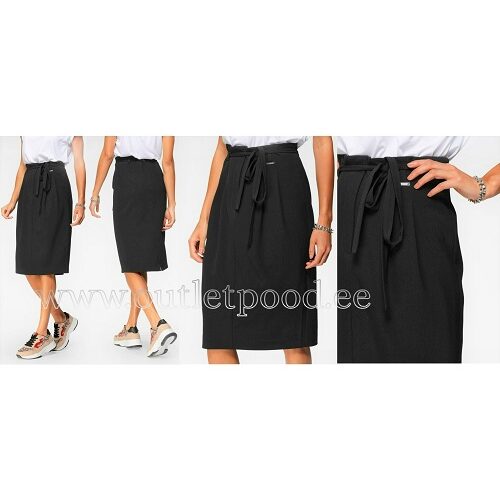 Pliiatsseelik firmalt Bruno Banani*