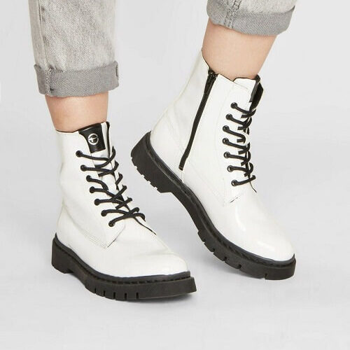 Stiilsed poolsaapad firmalt Tamaris*