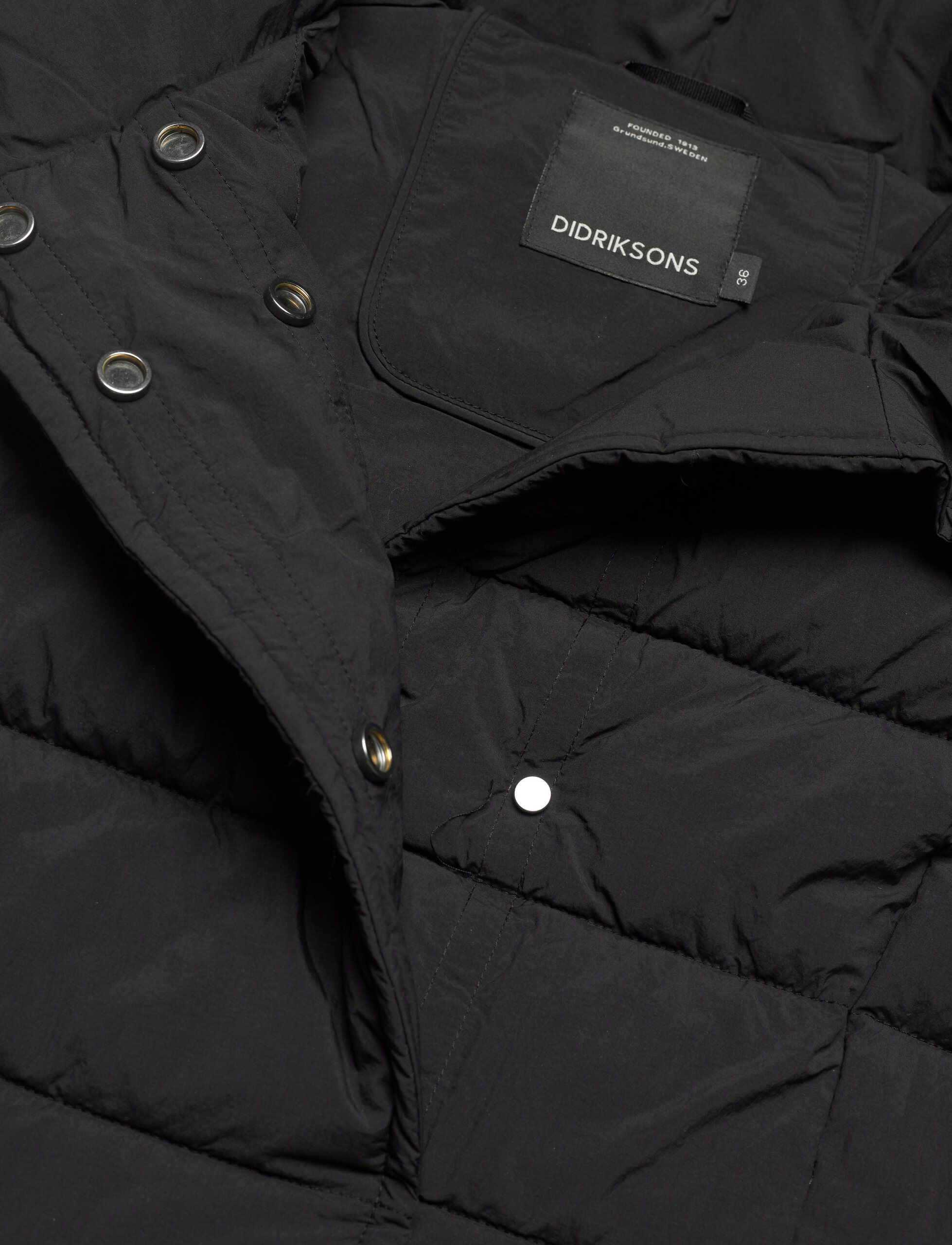 Pikk vest firmalt Didriksons* 4 Pikk vest firmalt Didriksons*