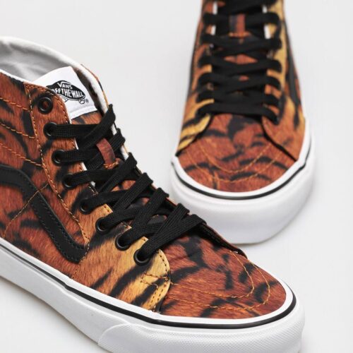 Vabaaja jalanõud firmalt VANS*