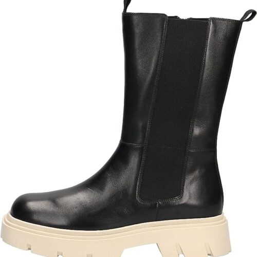 Täisnahast poolsaapad firmalt Caprice*