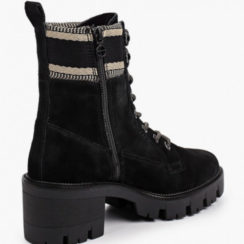 Täisnahast poolsaapad firmalt Tamaris*