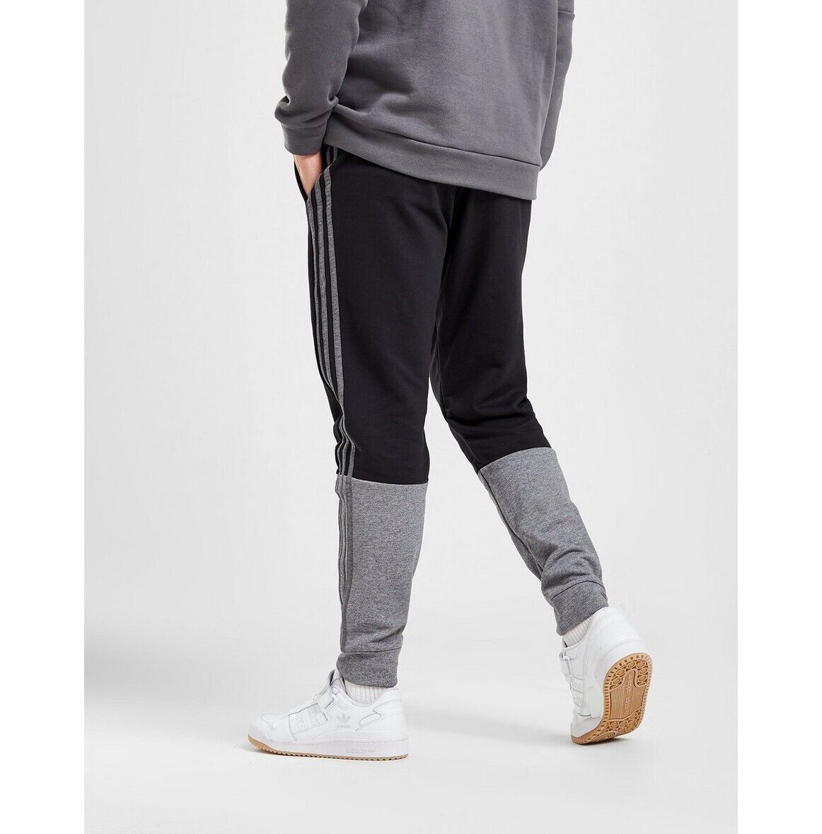 Dressipüksid firmalt Adidas* 3 Dressipüksid firmalt Adidas*