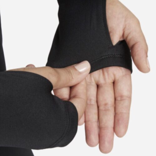 Plus suuruses trennipluus firmalt Nike*