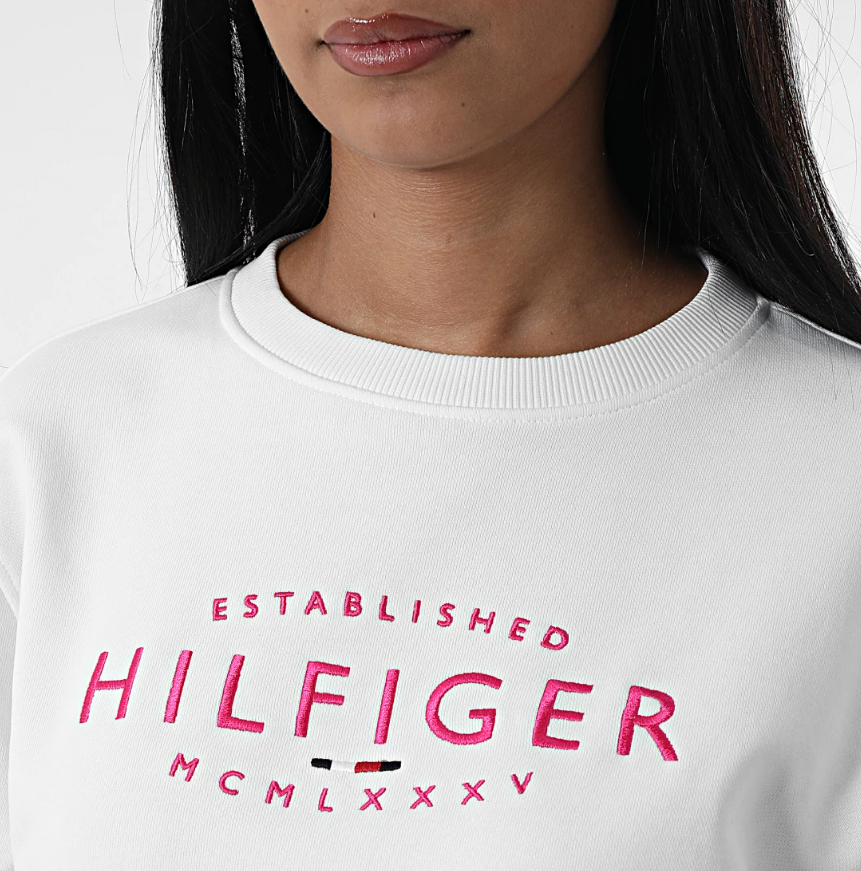 Pusa firmalt Tommy Hilfiger* 4 Pusa firmalt Tommy Hilfiger*